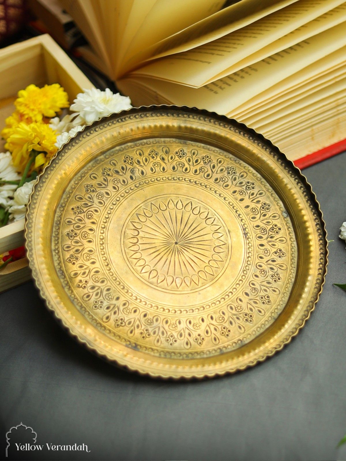 Vintage Brass Plate - 8.5"