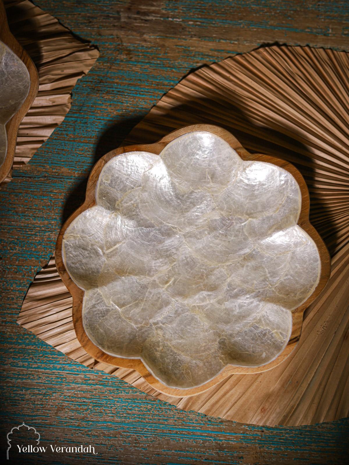 Wood Sea Shell Serving Plate - Dia 8"