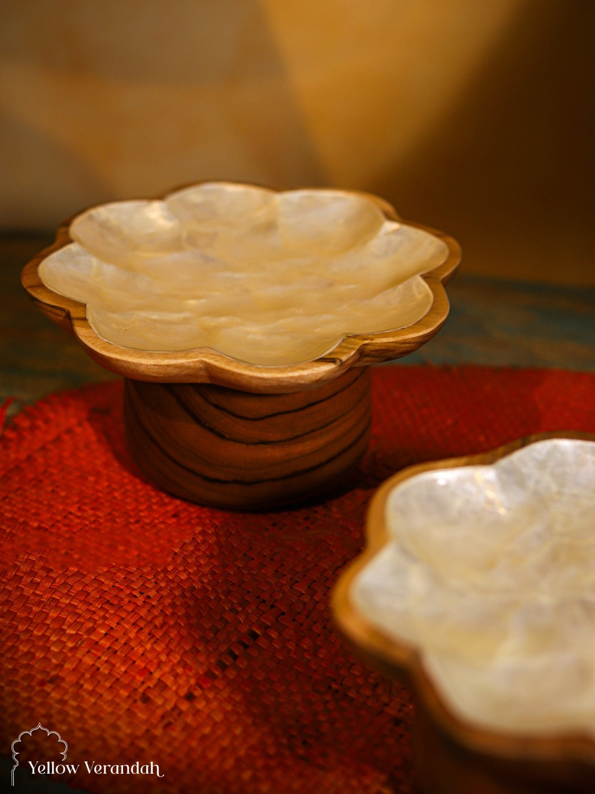 Wood Sea Shell Serving Plate - Dia 8"
