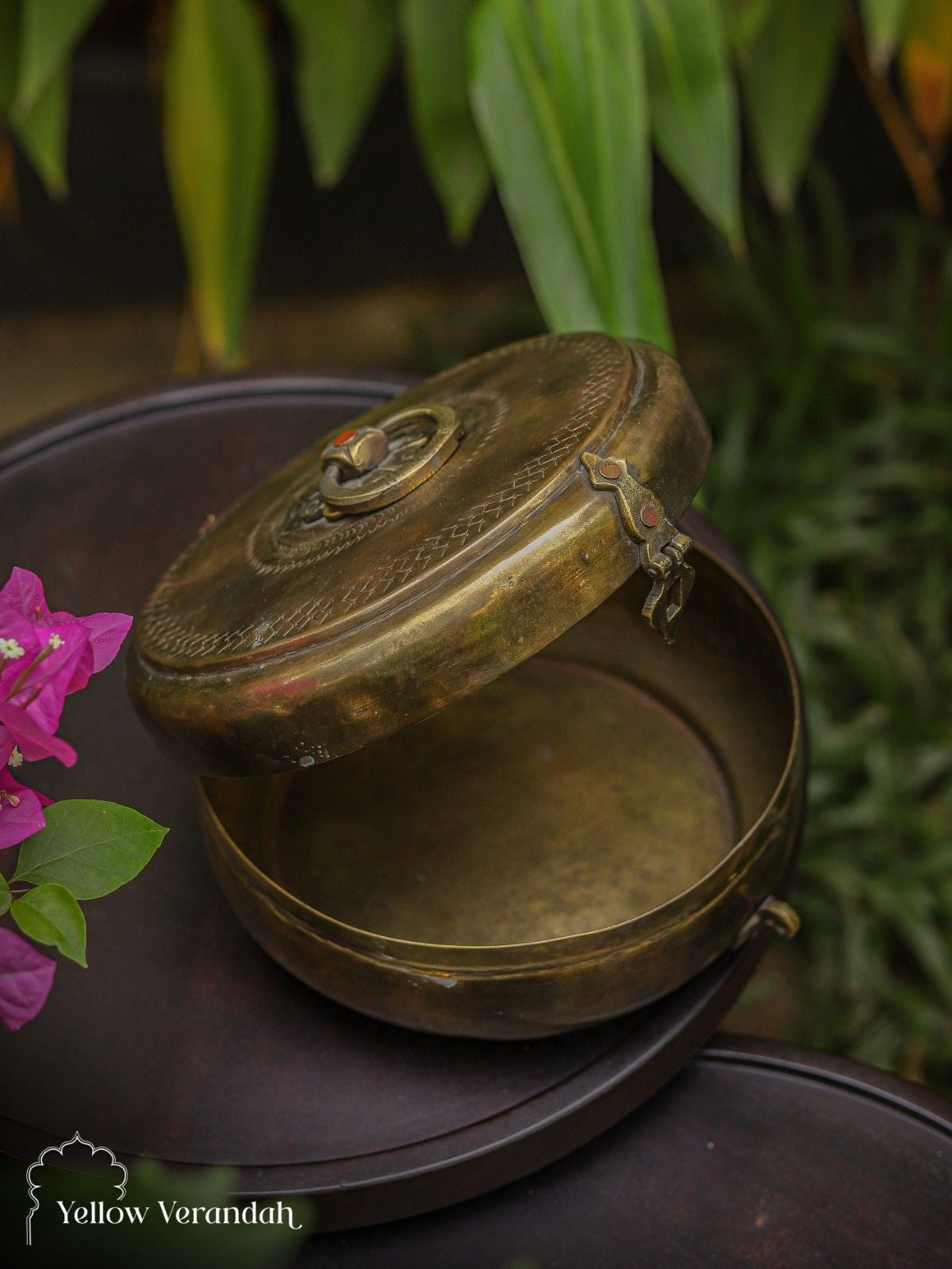 Vintage Brass Chapati Box - Dia 8"