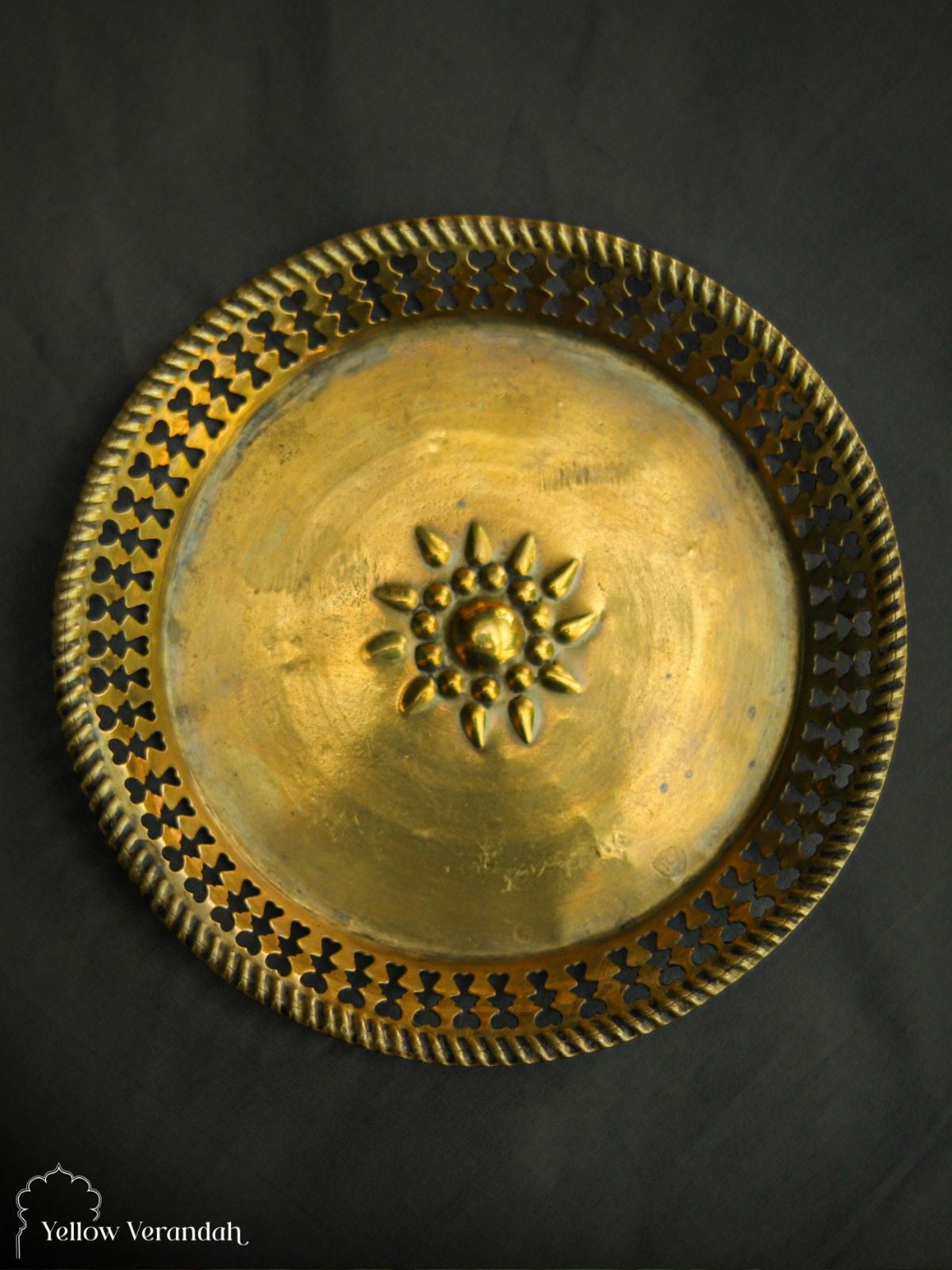 Vintage Brass Plate - 6"
