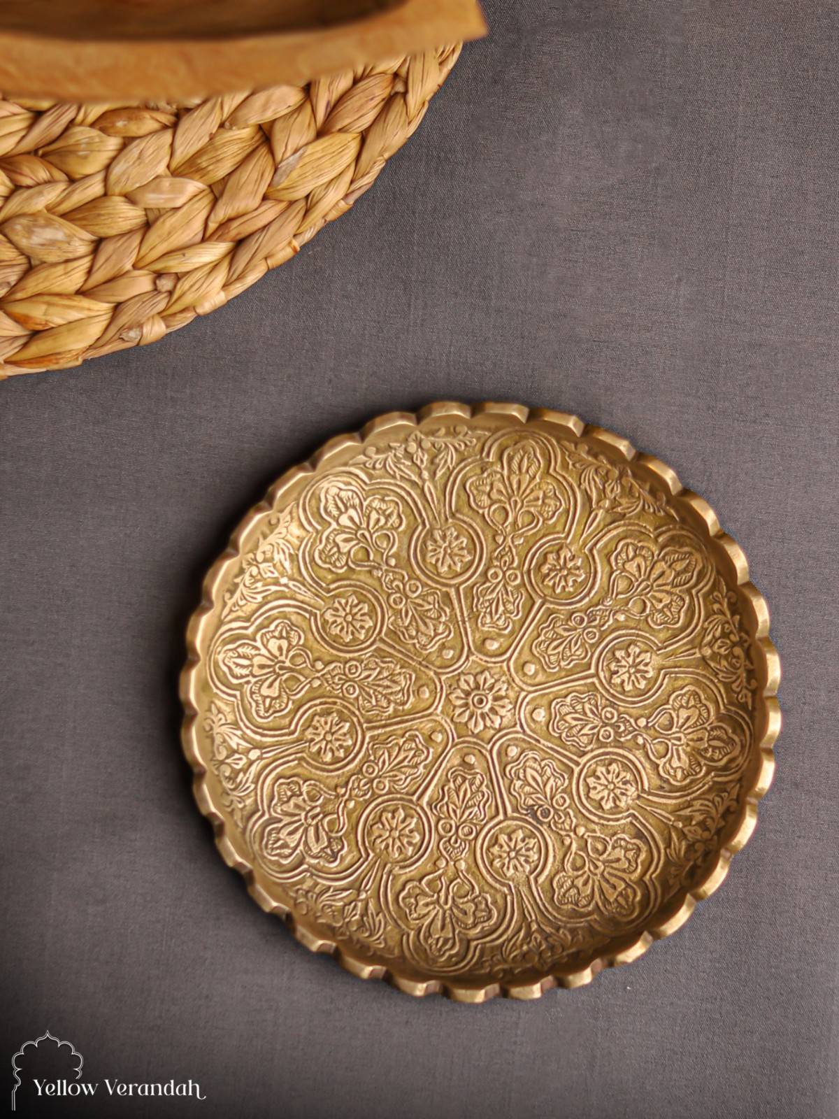 Vintage Brass Plate - 6"