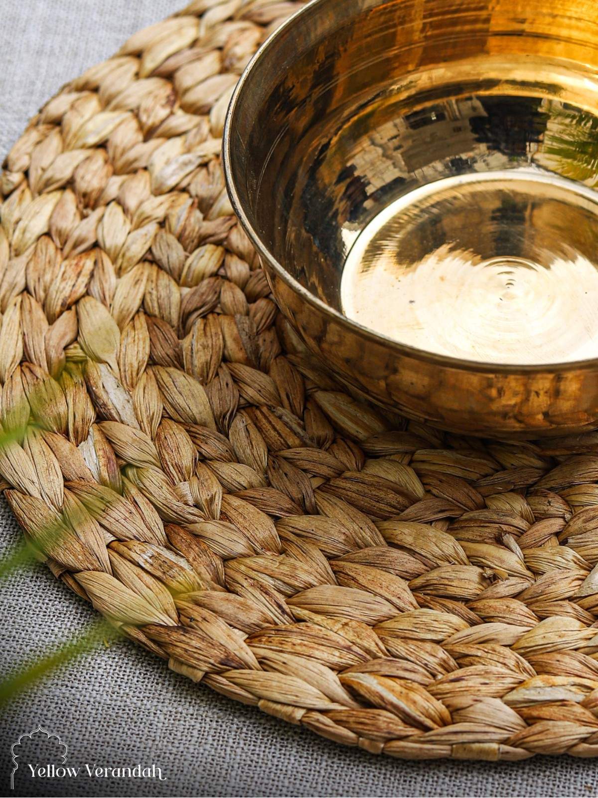 Handwoven Water Hyacinth Placemat - 12"