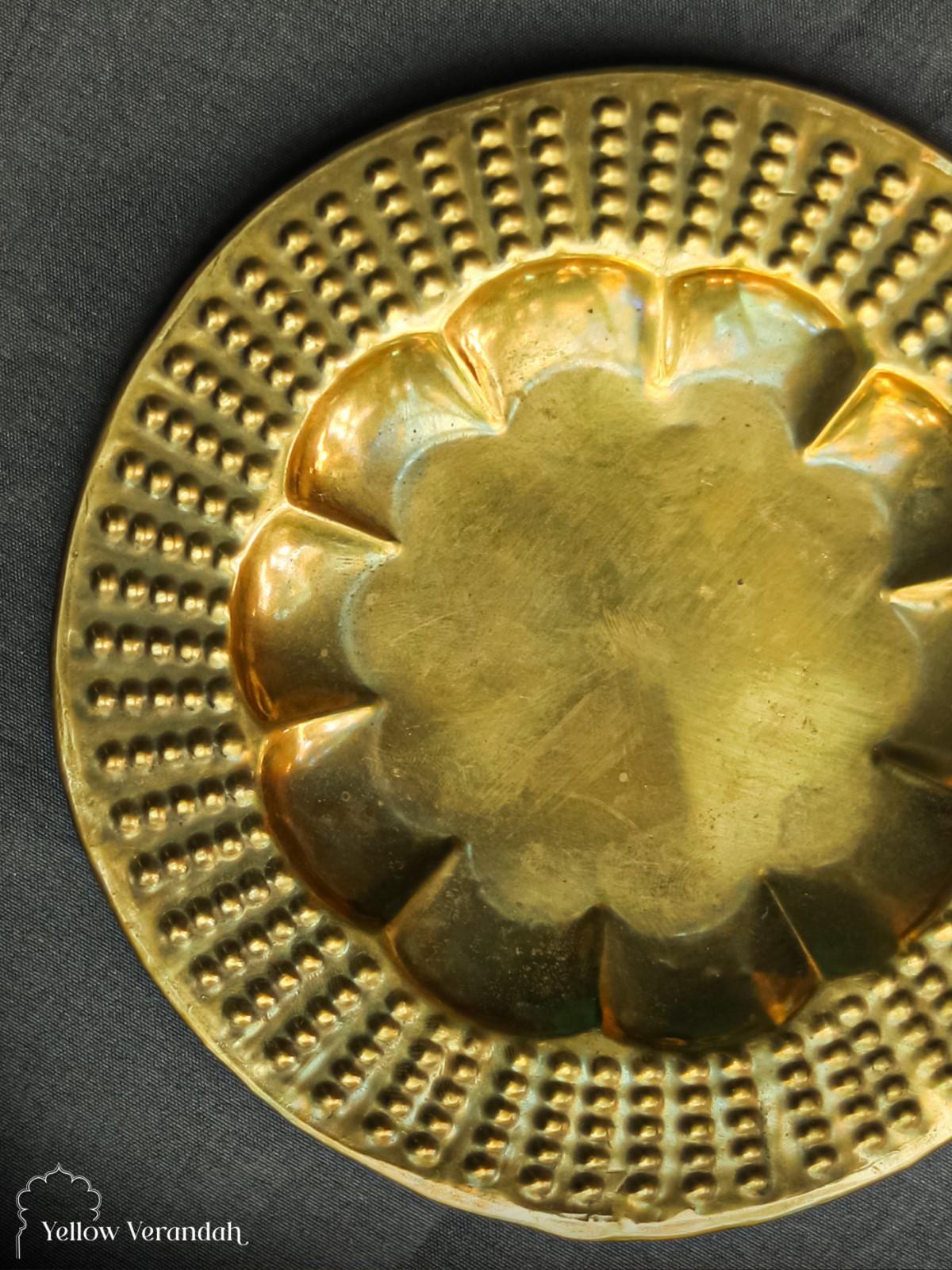 Vintage Brass Plate - 6"