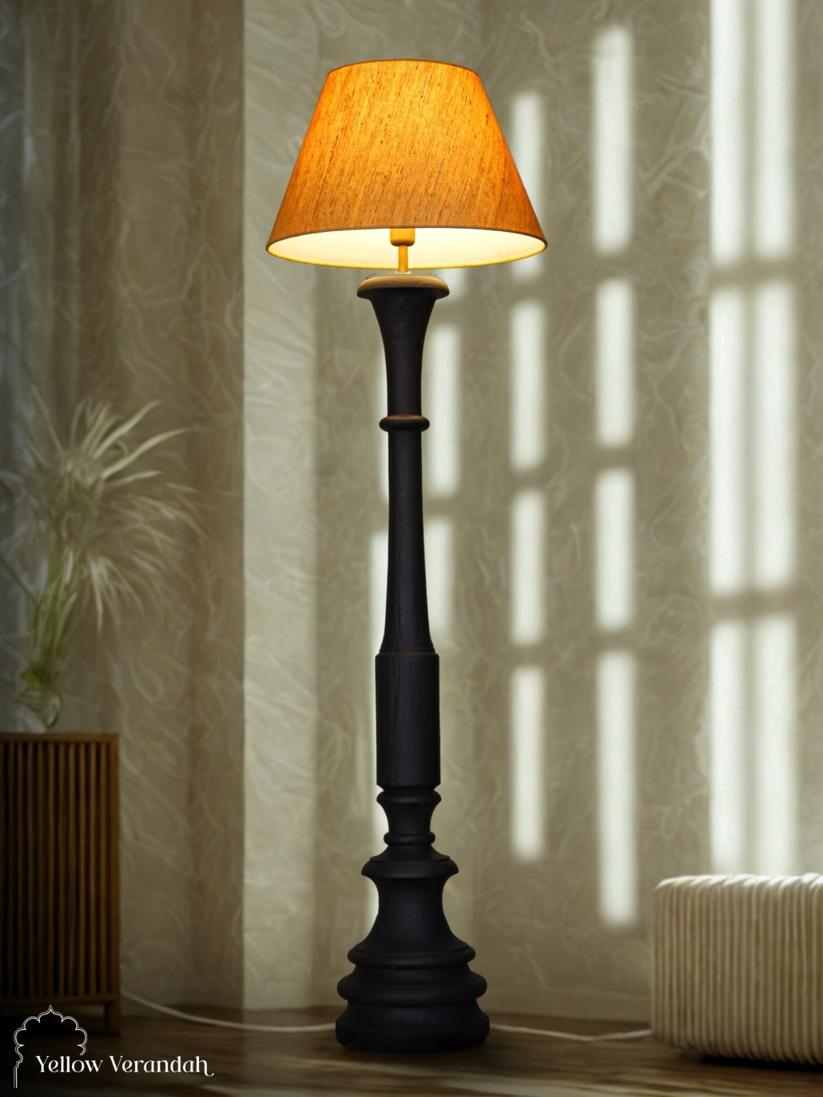 Turning Pillar Floor Lamp With Shade