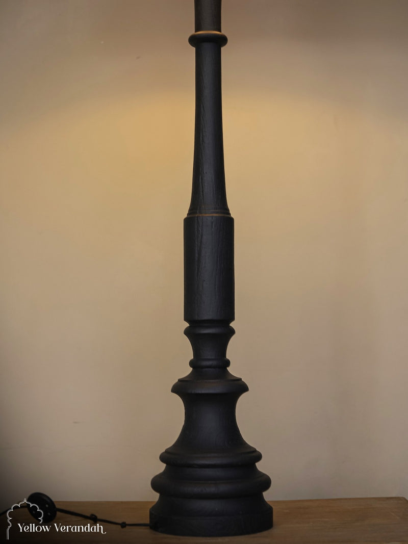 Turning Pillar Floor Lamp With Shade
