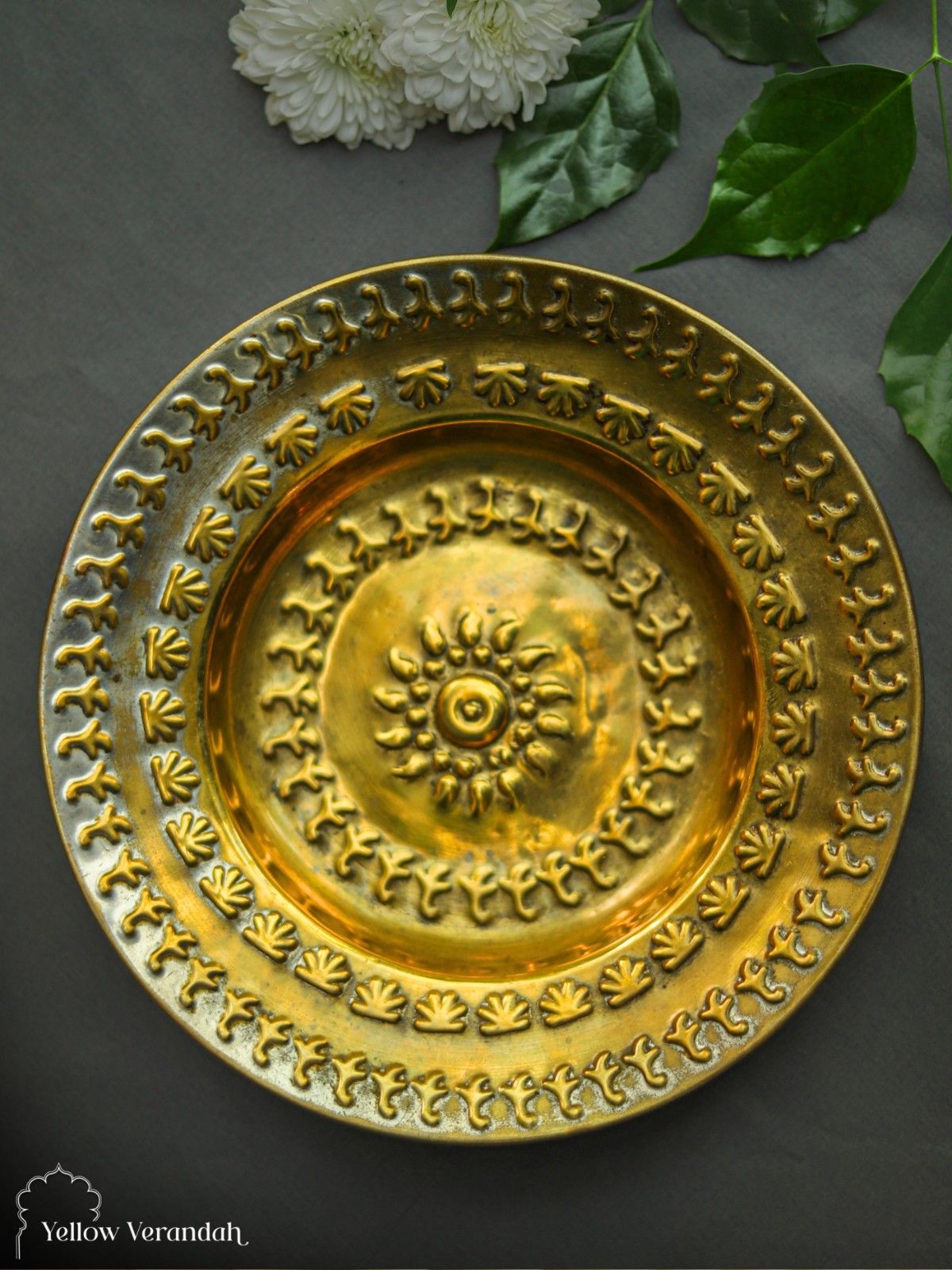 Vintage Brass Plate - 8"