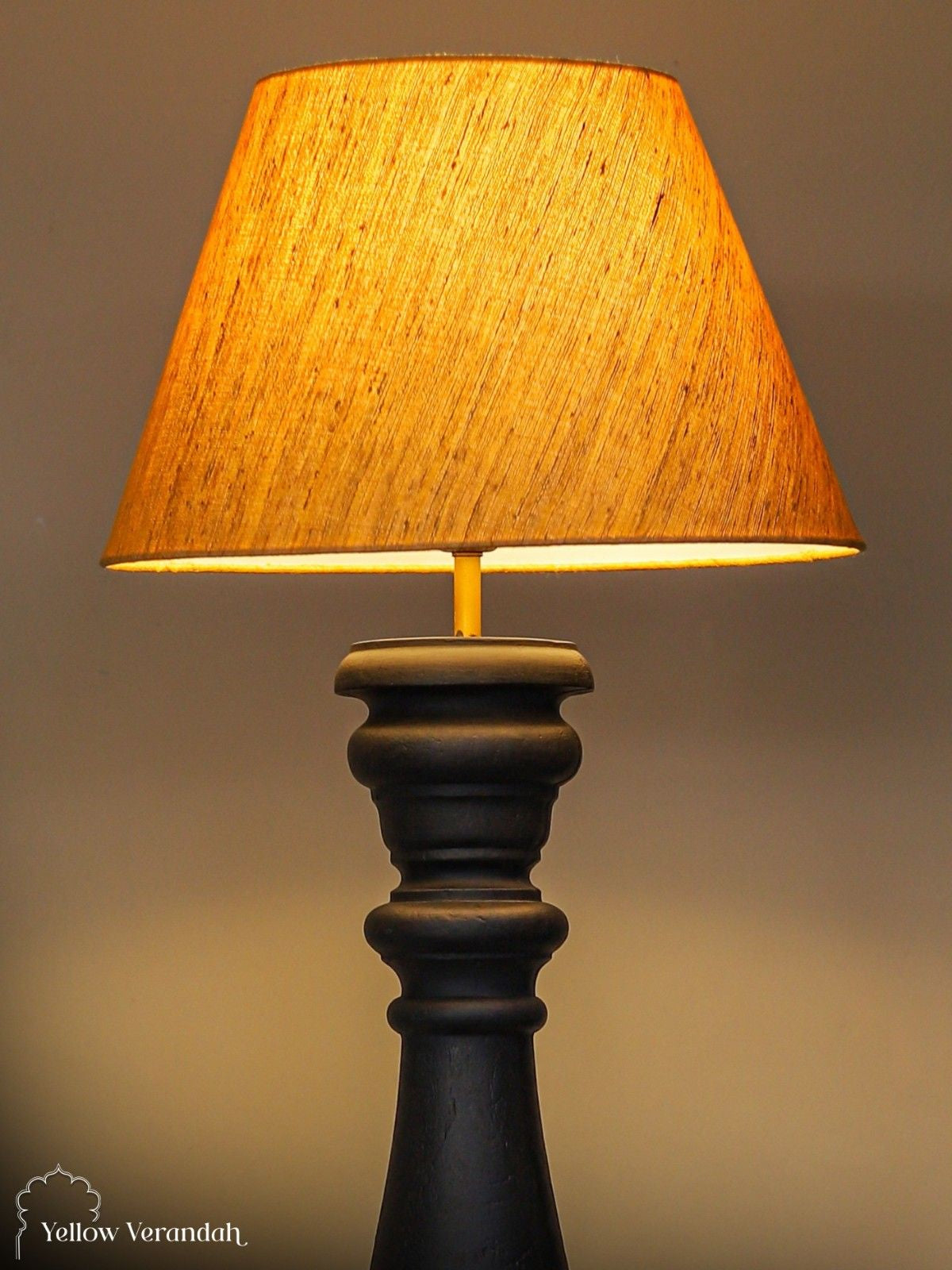 Turning Pillar Floor Lamp With Shade