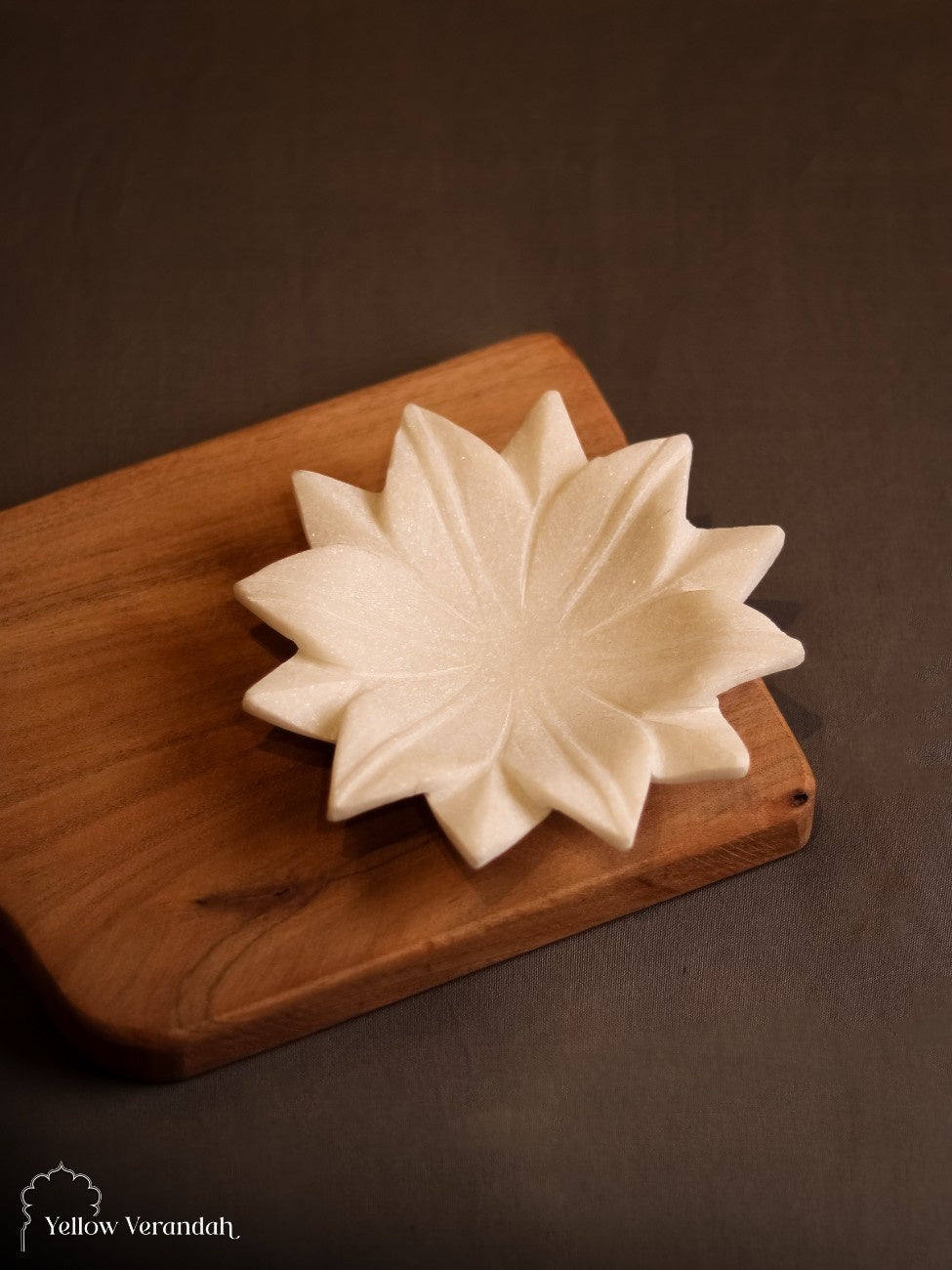 Marble Stone Lotus Table Decor - 9"