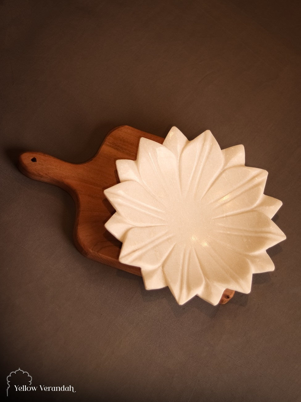 Marble Stone Lotus Table Decor - 6"