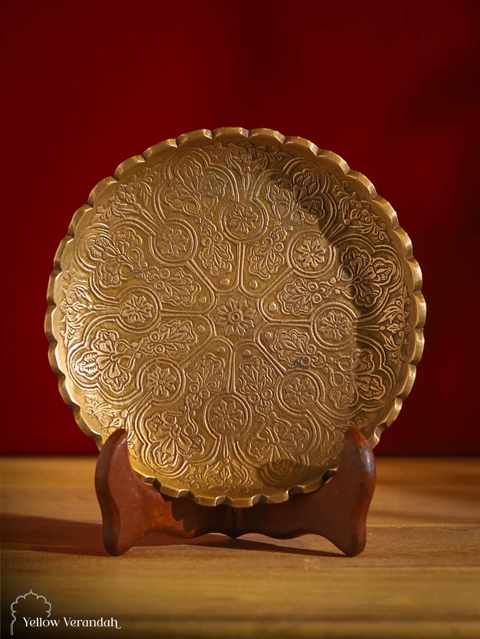 Vintage Brass Plate - 6"