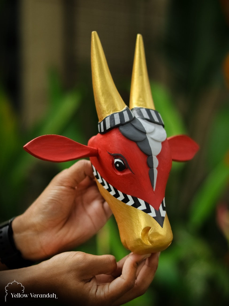 Wooden Cow Head Wall Decor - 10"