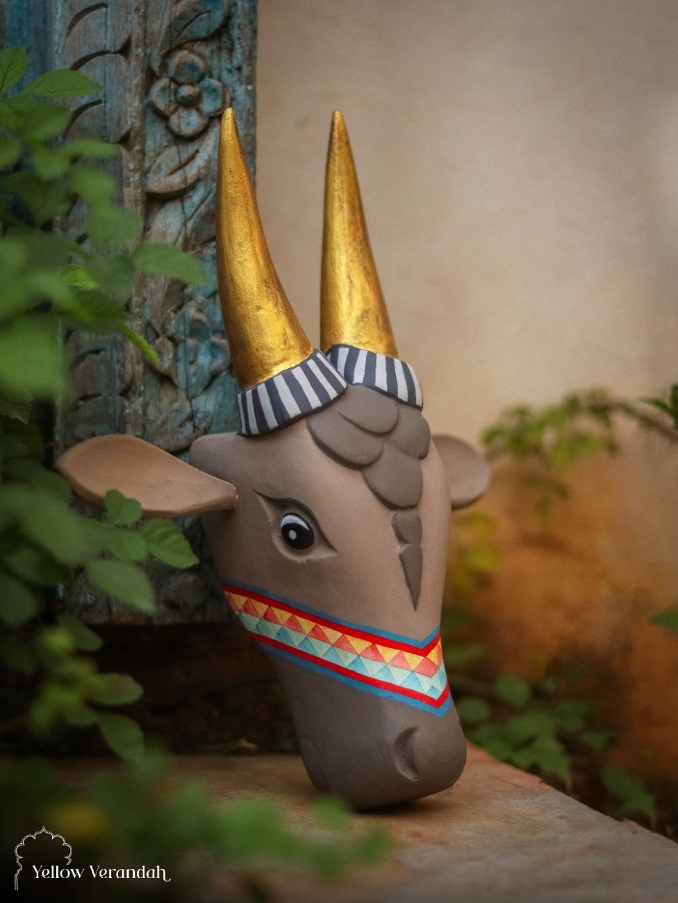 Wooden Cow Head Wall Decor - 10"