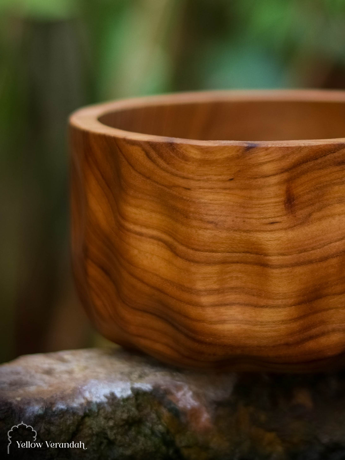 Teak Wood Serving Bowl - Dia 6"